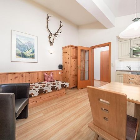Apartments Alpina マイヤーホーフェン エクステリア 写真